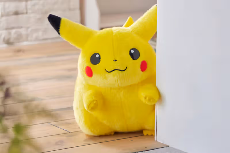 Pikachu ganha pelúcia comemorativa de 30 anos de Pokémon